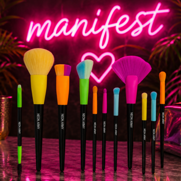 12 Multicoloured Make Up Brushes